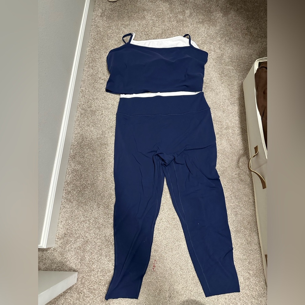 Abercrombie & Fitch YPB Studio Flex leggings and sports bra set